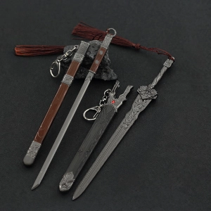 Брелки в виде мечей (2 шт) брелки в виде мечей