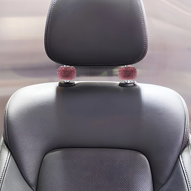 Украшение для подголовника автомобиля