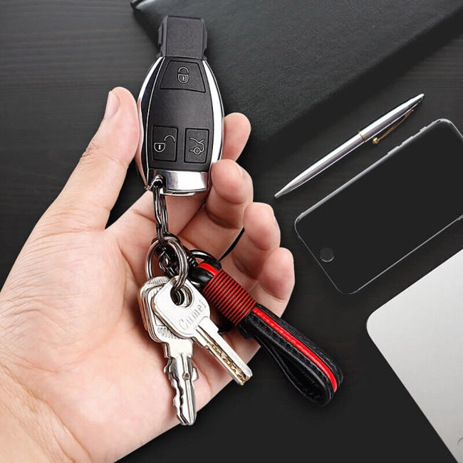 брелок на автомобільні ключі