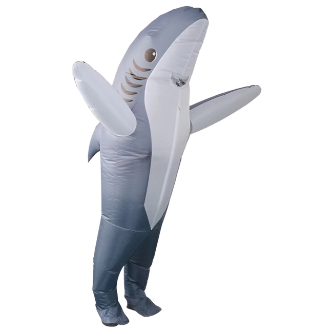 Костюм в виде акулы