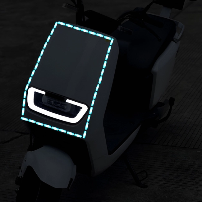 Автомобильные светящиеся наклейки