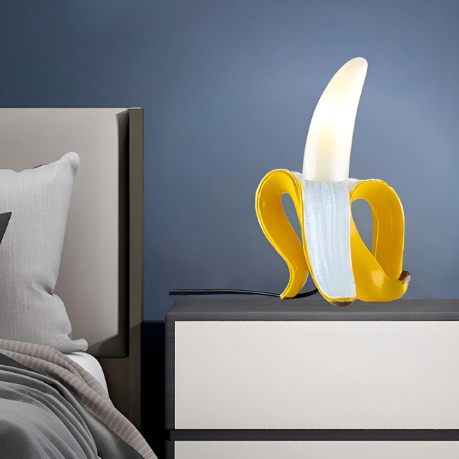 Светильник в форме Банана