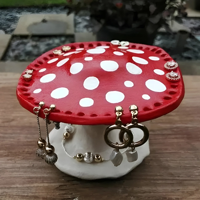 Подставка под серьги