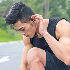 Беспроводной наушник на одно ухо