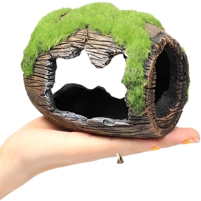 прикраса в акваріум з мохом