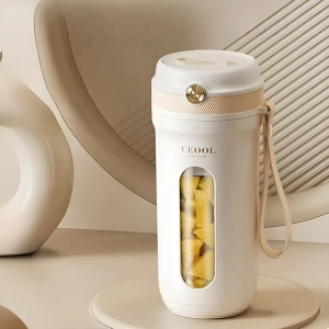 бутылка с блендером для смузи