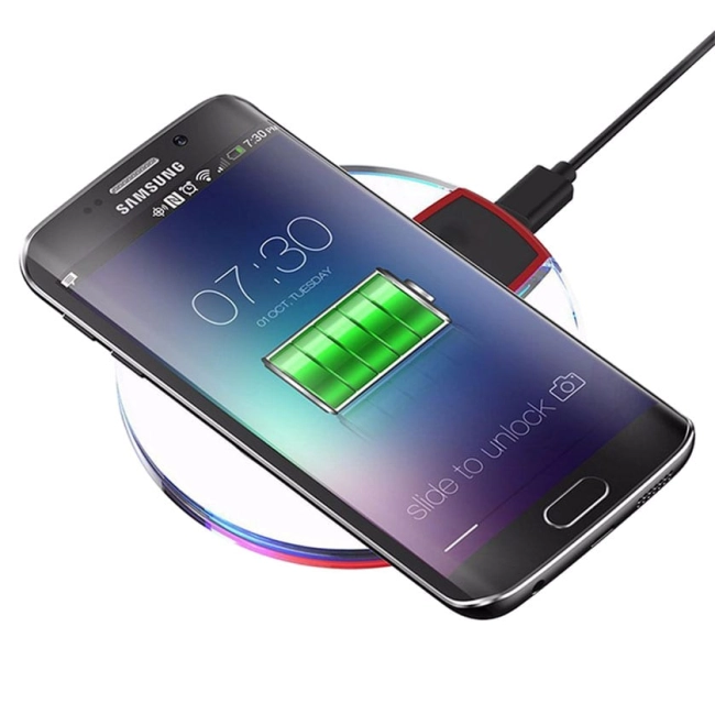 бездротова зарядка на айфон