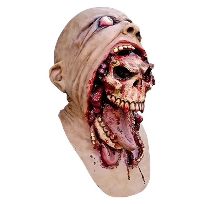 Кровавая страшная маска
