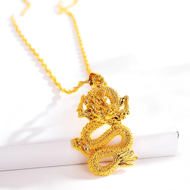 Кулон у вигляді дракона
