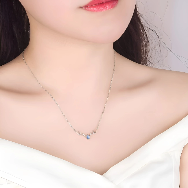 Купити жіночу підвіску на шию