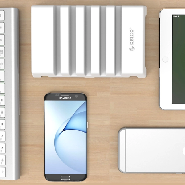 настільний тримач для 5 пристроїв