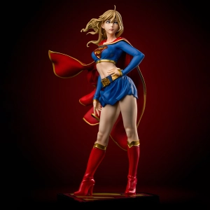 Фигурка Супергерл