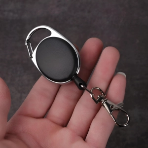 Выдвижной ретрактор с карабином и зажимом на ремень выдвижной ретрактор с карабином