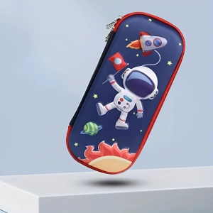 Пенал с космонавтом