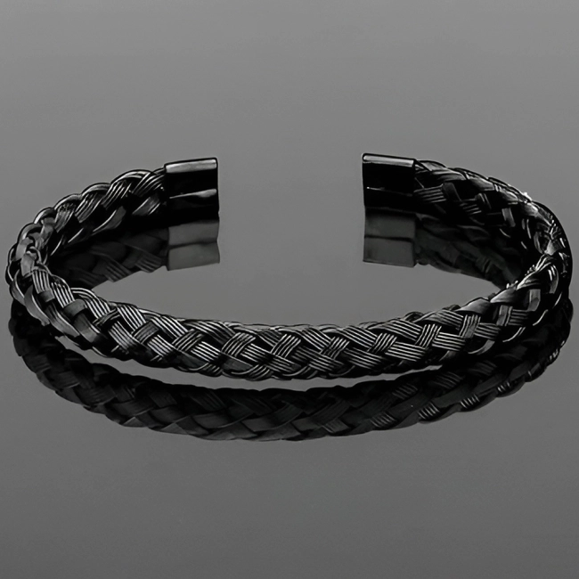 набір з трьох браслетів