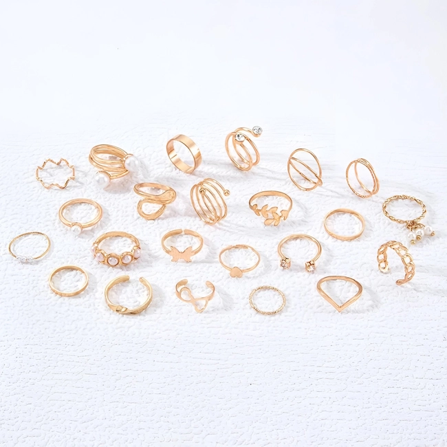 комплект жіночих каблучок