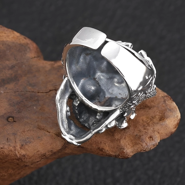 Кільце череп на палець