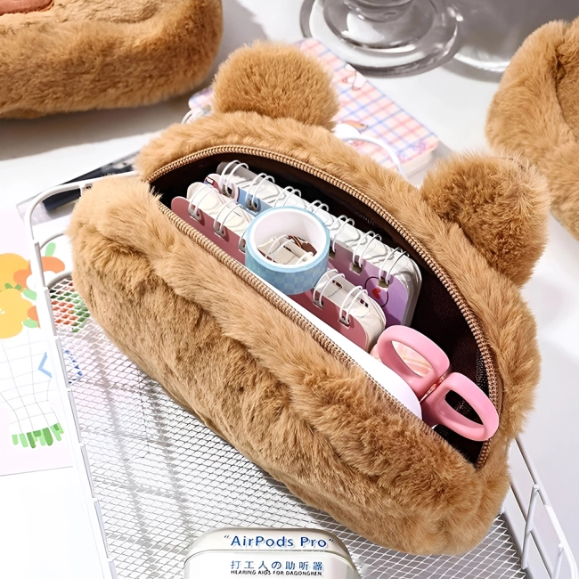 Пенал у вигляді капібари