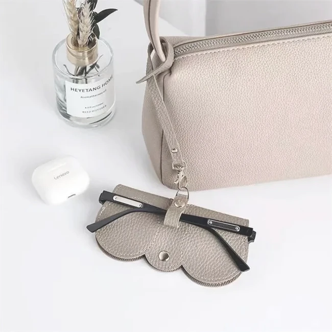 футляр для очков с петлей