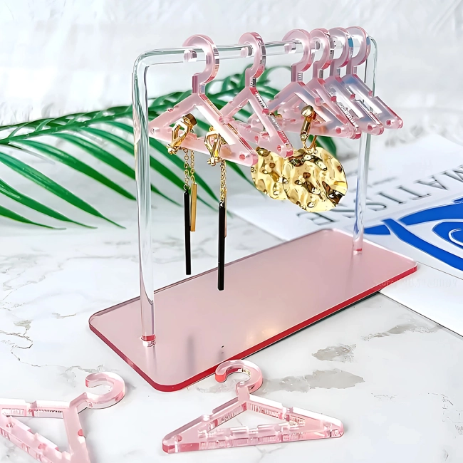 Стойка под украшения