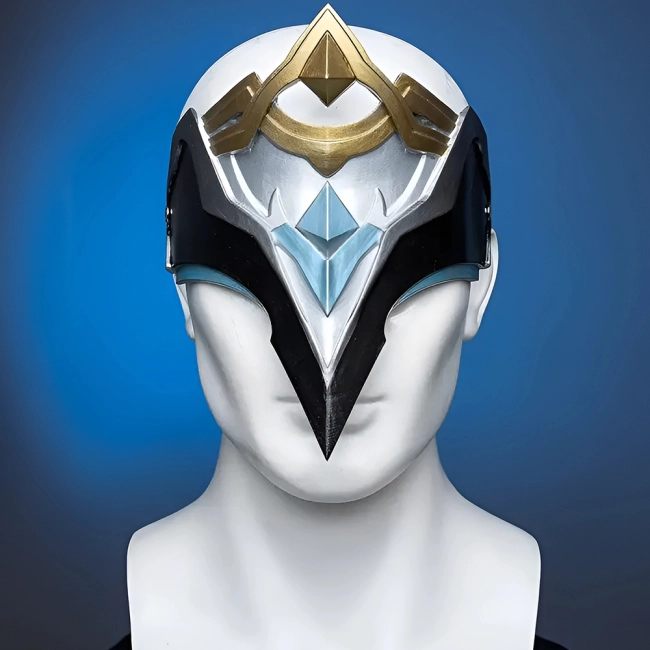 маска Дотторе