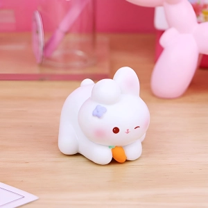 Фигурка зайчик