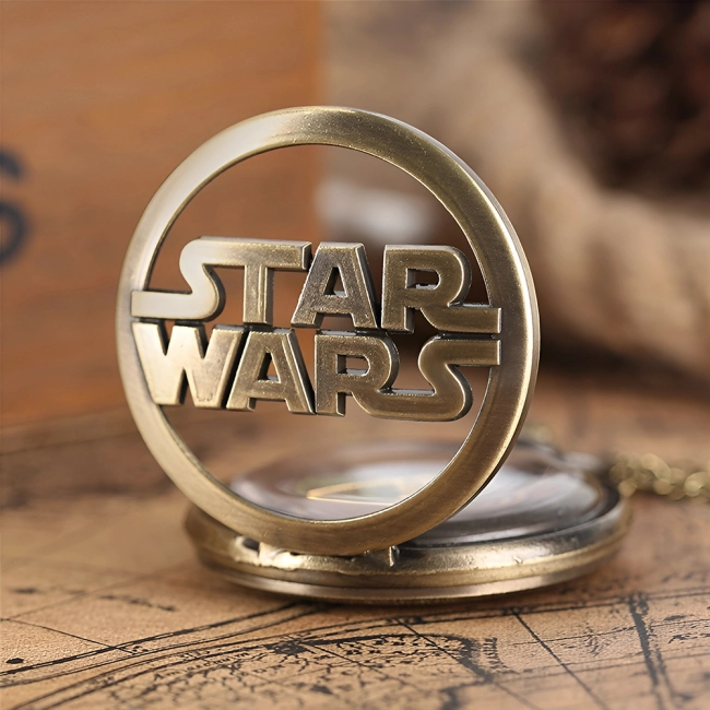 Кварцевые часы на подвеске