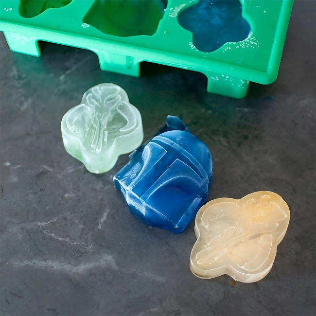 форма для льоду Боба