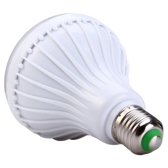 светодиодная лампочка динамик