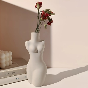 Ваза жіноче тіло на стіл Ваза жіноче тіло. Ваза з жіночим тілом. Ваза у вигляді тіла