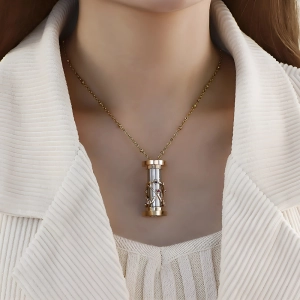 Кулон с калейдоскопом на шею Кулон с калейдоскопом