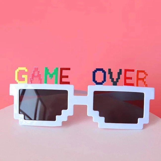 карнавальні окуляри на вечірку