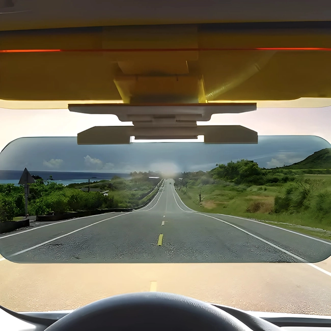 Антибликовый козырек в авто