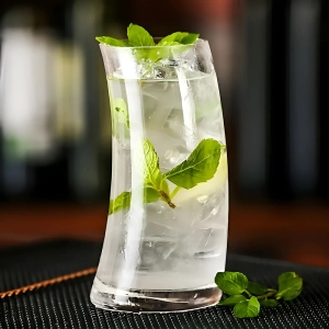 Вигнутий стакан для напоїв Вигнутий стакан