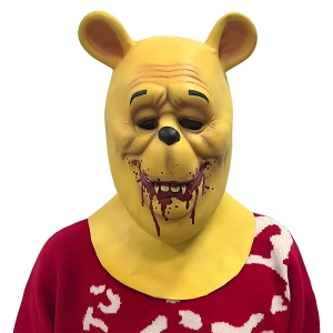 Маска с Винни-Пухом из фильма Кровь и мед Маска с винни-пухом