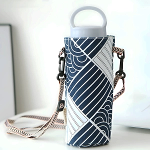 Захисний чохол для термоса з ремінцем Захисний чохол для термоса