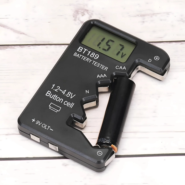 Прибор для проверки батареек