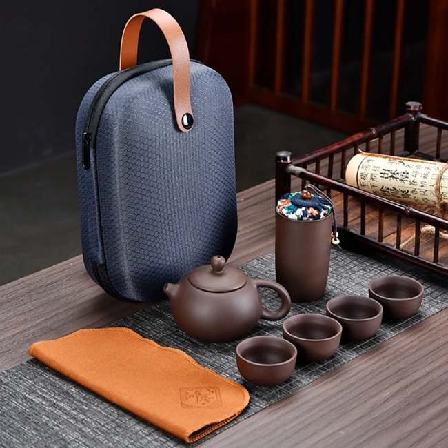 набір для чайної церемонії