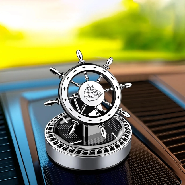 ароматизатор з кораблем для машини.