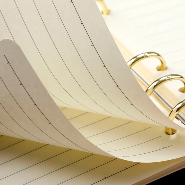 блоковий зошит з ручкою