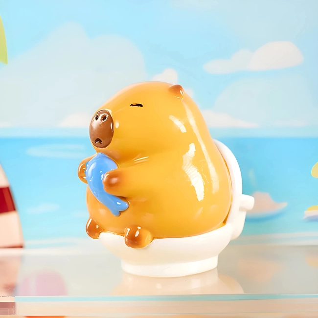 Surprise box із фігуркою