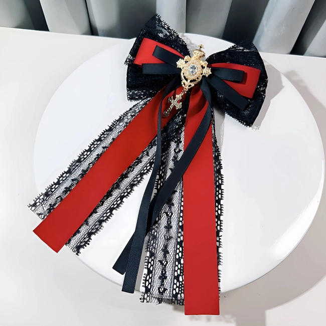 брошка с бантом