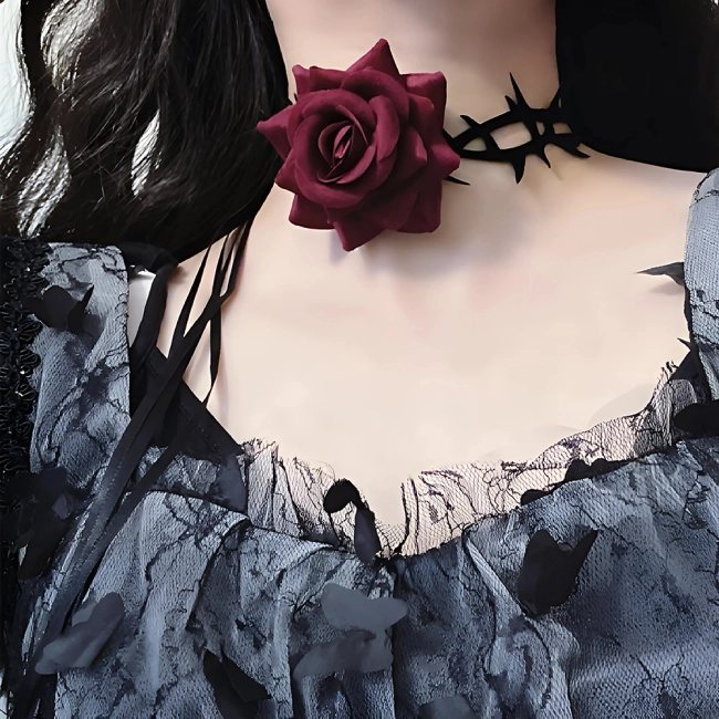 Чокер з трояндою