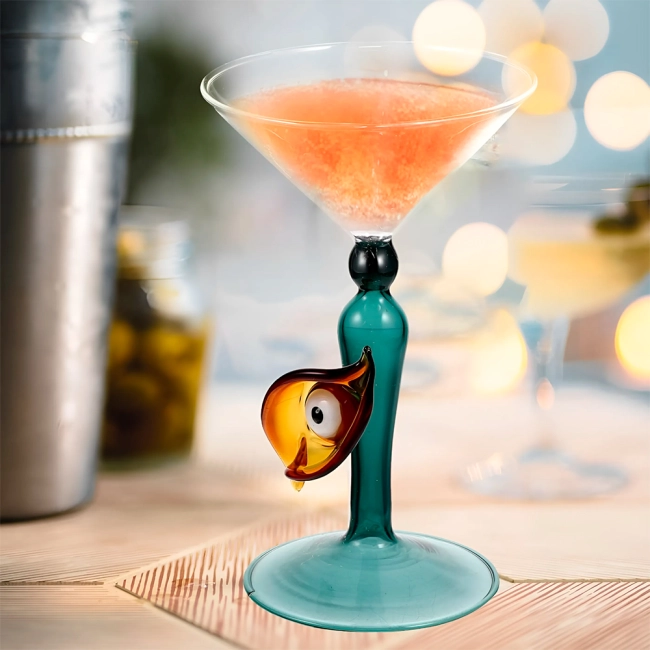 бокал с глазом для коктейлей