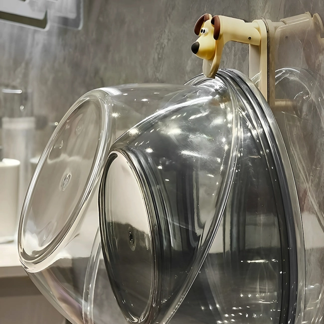 Гачки тварини у ванну