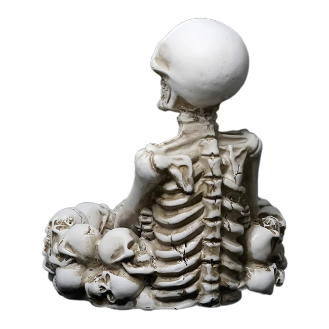 Попільничка у вигляді черепів