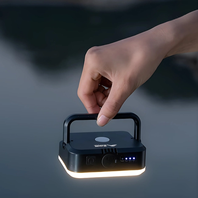 кемпінгова лампа з ручкою