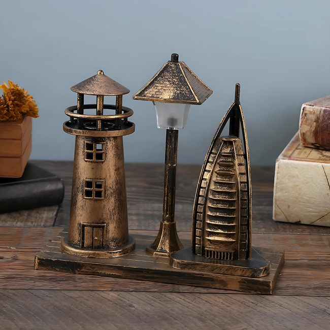 светильник с маяком