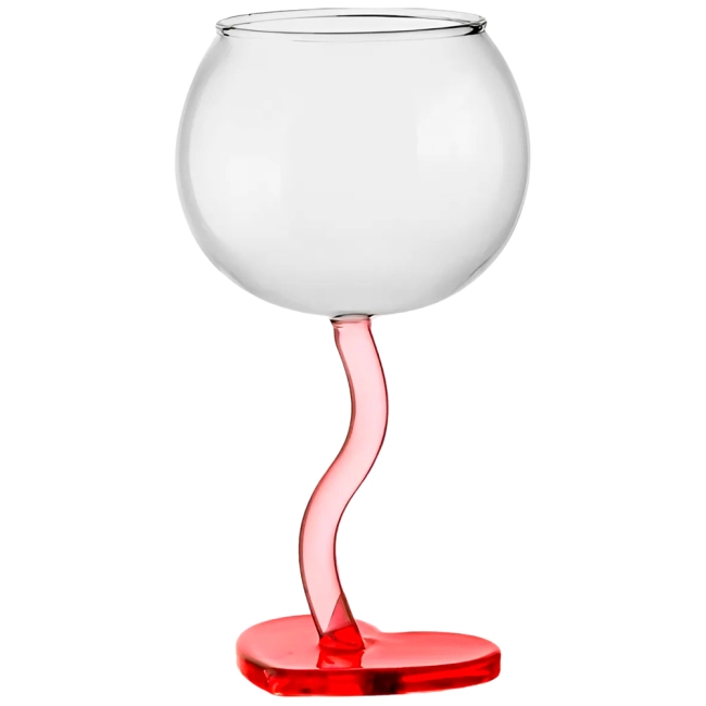 бокал с сердцем для коктейлей