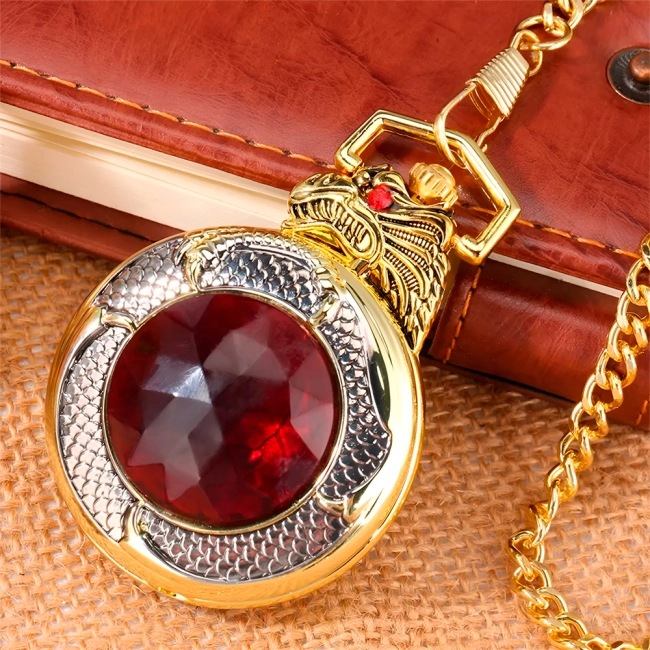 карманные часы с камнем